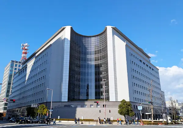 警察や行政のイメージ