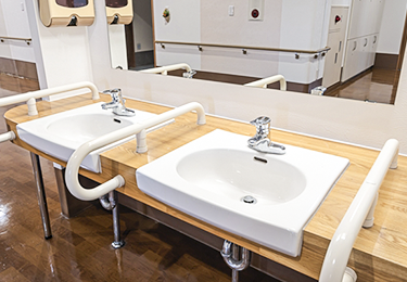 高齢者施設（洗面室コーキング打ち替え）のイメージ