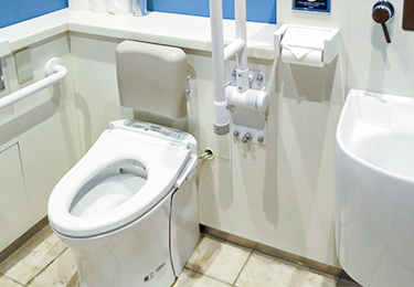 高齢者施設（バリアフリー化＋配置変更）のイメージ