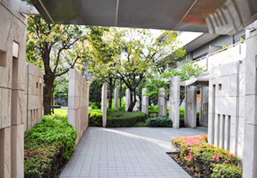 マンション共用部（ドローン点検＋塗装）のイメージ