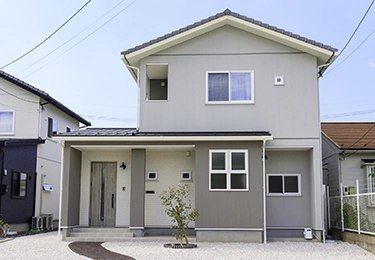 戸建て（玄関ドア交換＋ポーチタイル張替え）のイメージ