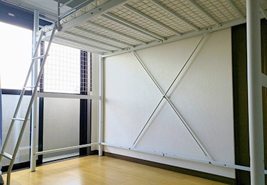 マンション（ロフトベッド＋収納ラック）のイメージ