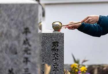 高齢の親御さんのイメージ