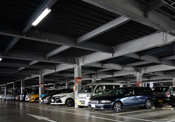 マンションの駐車場のイメージ