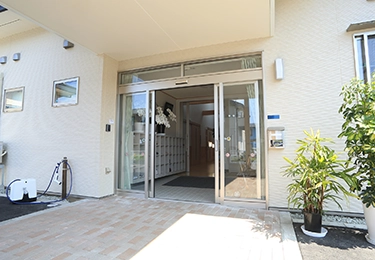 小規模施設（共用廊下・休憩室の窓5㎡）のイメージ