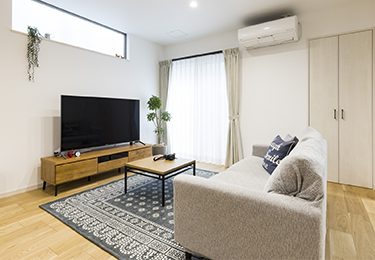 新築から数年でツヤがなくなったと感じる方のイメージ