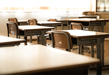 学校法人(教室・職員室・トイレなど)のイメージ