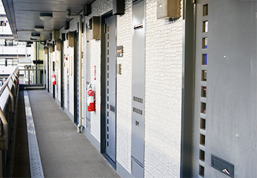 同じ建物内で複数ポストをまとめて交換したいオーナー様のイメージ