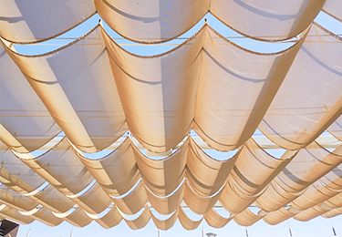 保育園(園庭の簡易シェード)のイメージ