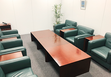 会議室・応接エリア(150㎡)+スポット対応"