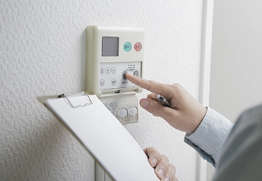 給湯器や換気扇などの調子が悪くなってきたイメージ