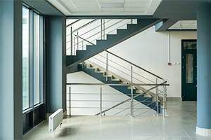 マンション（共用階段）のイメージ