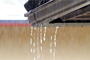 雨の日に水漏れやオーバーフローに困っている方にのイメージ