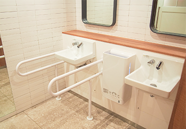 商業施設(雨水排水+側溝清掃+点検)のイメージ