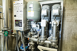 オフィスビル（5階建・共用管交換）のイメージ