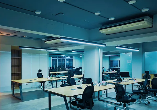 オフィスビル(3階建て)